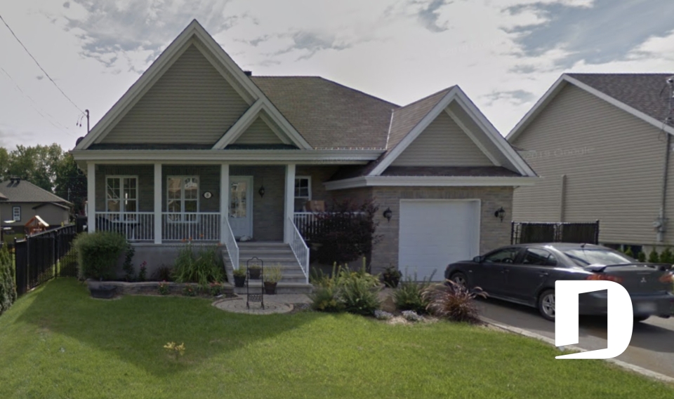 Rénovation 8026 - Avant